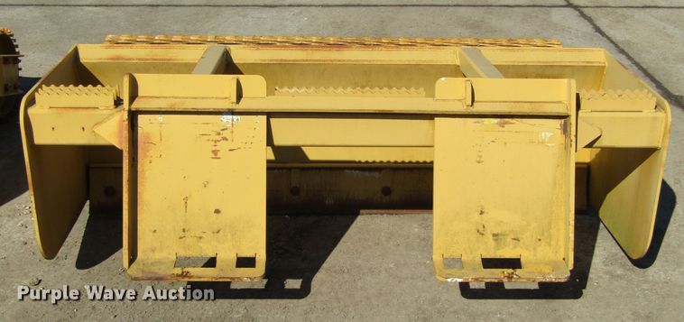 image for item GC9823 John Deere skid steer roller level