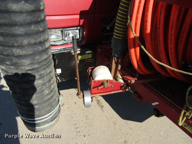 image for item GC9826 2002 Freightliner Condor  sewer jetter truck