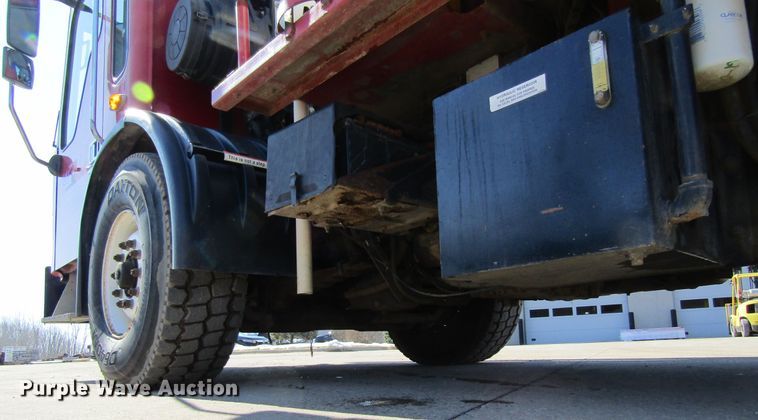 image for item GC9826 2002 Freightliner Condor  sewer jetter truck