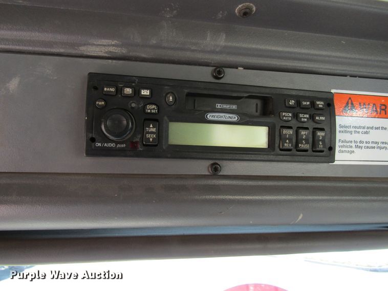 image for item GC9826 2002 Freightliner Condor  sewer jetter truck