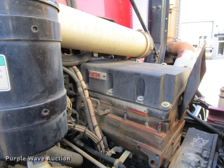 image for item GC9826 2002 Freightliner Condor  sewer jetter truck