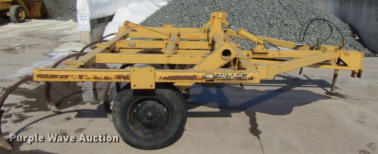 image for item GC9828 Brillion CP10-01  field cultivator