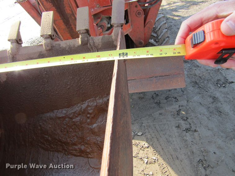 image for item GC9830 1990 Ditch Witch 6510  trencher