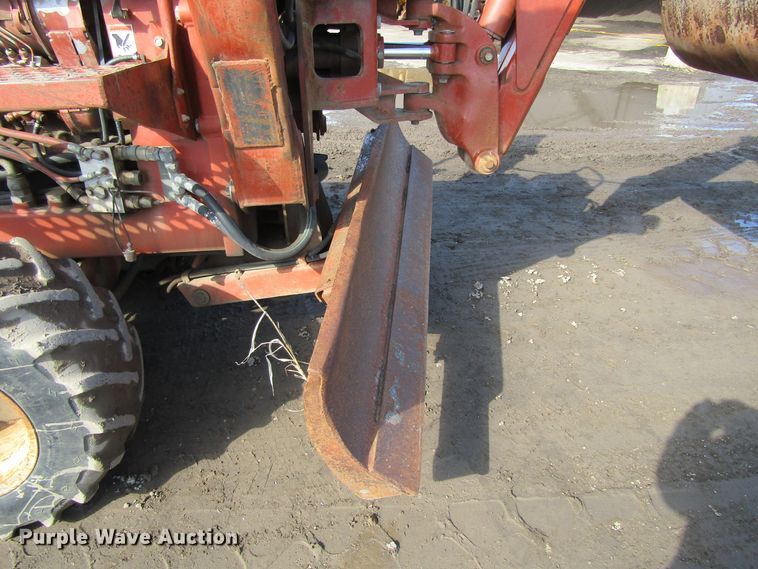 image for item GC9830 1990 Ditch Witch 6510  trencher