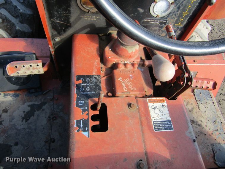 image for item GC9830 1990 Ditch Witch 6510  trencher