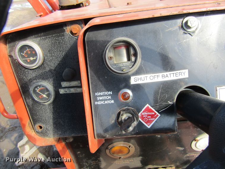 image for item GC9830 1990 Ditch Witch 6510  trencher