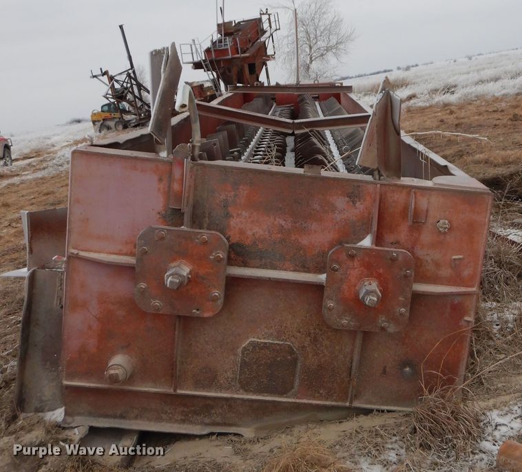 image for item GG9393 McLanahan log washer