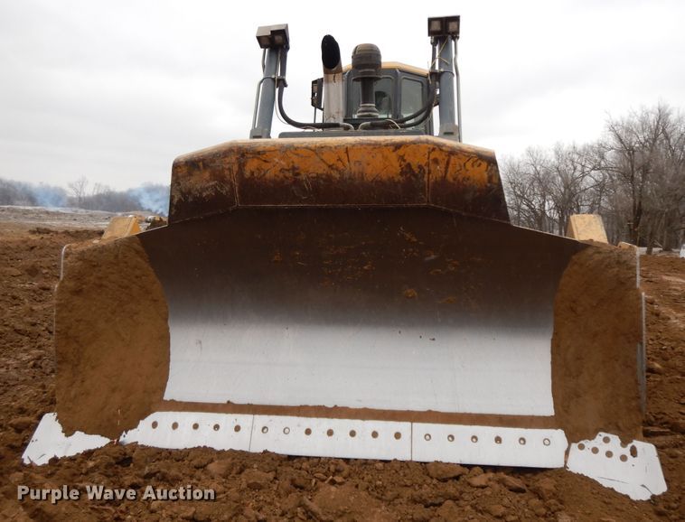 image for item GG9395 2009 John Deere 1050J  dozer