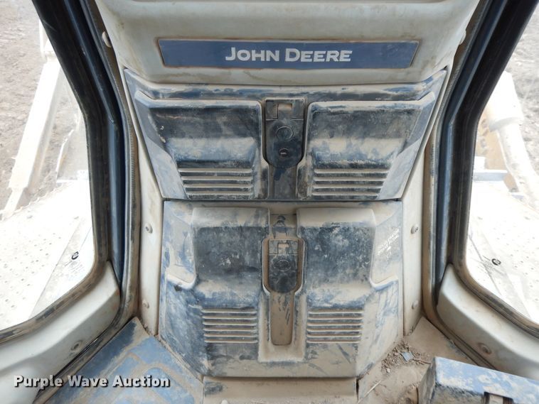 image for item GG9395 2009 John Deere 1050J  dozer