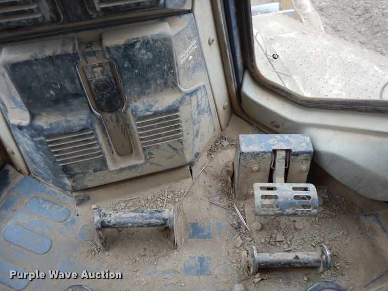 image for item GG9395 2009 John Deere 1050J  dozer