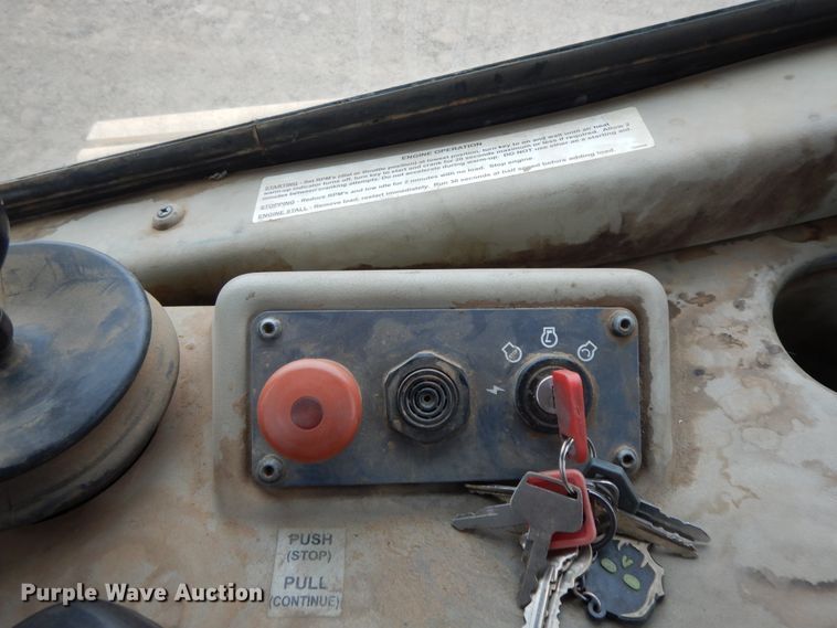 image for item GG9395 2009 John Deere 1050J  dozer