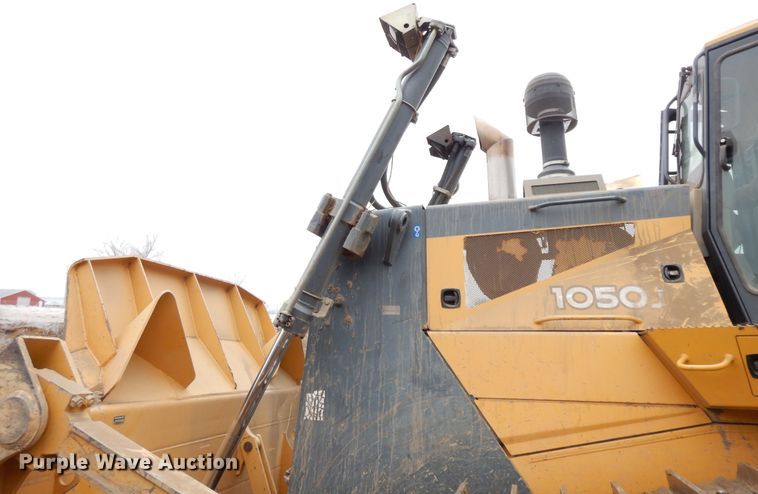 image for item GG9395 2009 John Deere 1050J  dozer