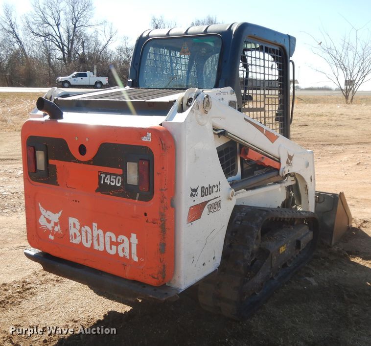 image for item GG9452 2017 Bobcat T450  tracked skid steer loader
