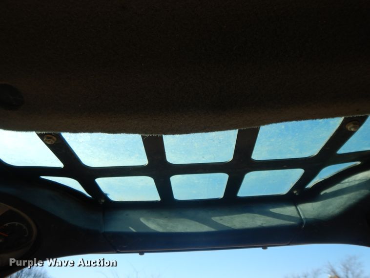 image for item GG9452 2017 Bobcat T450  tracked skid steer loader