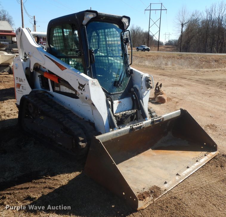 image for item GG9453 2019 Bobcat T590  tracked skid steer loader