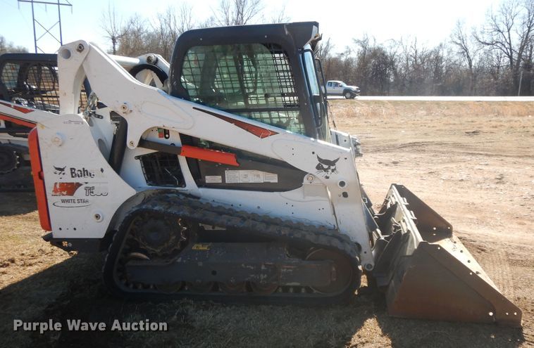 image for item GG9453 2019 Bobcat T590  tracked skid steer loader