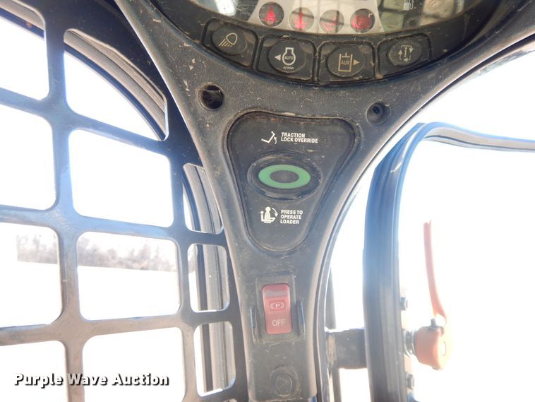 image for item GG9453 2019 Bobcat T590  tracked skid steer loader