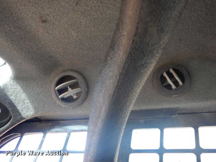 image for item GG9453 2019 Bobcat T590  tracked skid steer loader