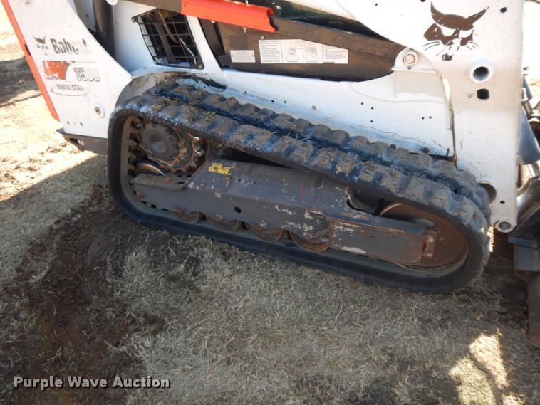 image for item GG9453 2019 Bobcat T590  tracked skid steer loader