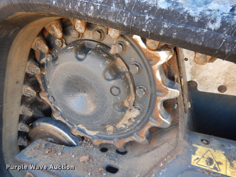 image for item GG9453 2019 Bobcat T590  tracked skid steer loader