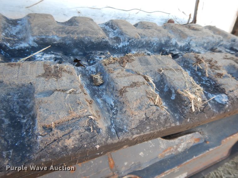 image for item GG9453 2019 Bobcat T590  tracked skid steer loader