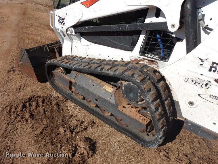 image for item GG9453 2019 Bobcat T590  tracked skid steer loader