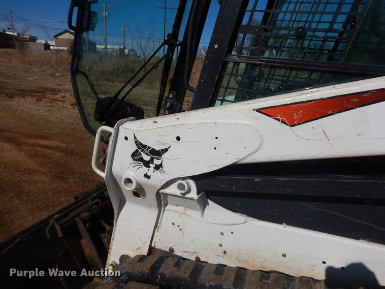 image for item GG9453 2019 Bobcat T590  tracked skid steer loader
