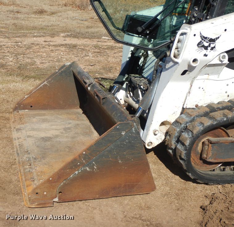 image for item GG9453 2019 Bobcat T590  tracked skid steer loader