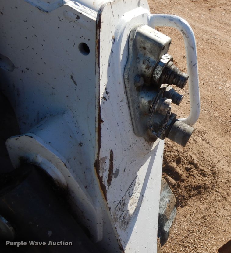 image for item GG9453 2019 Bobcat T590  tracked skid steer loader