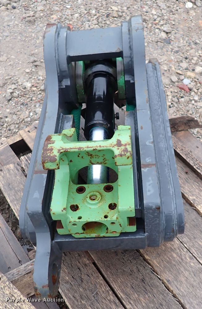 image for item GR9625 Geith QC65H  hydraulic quick coupler