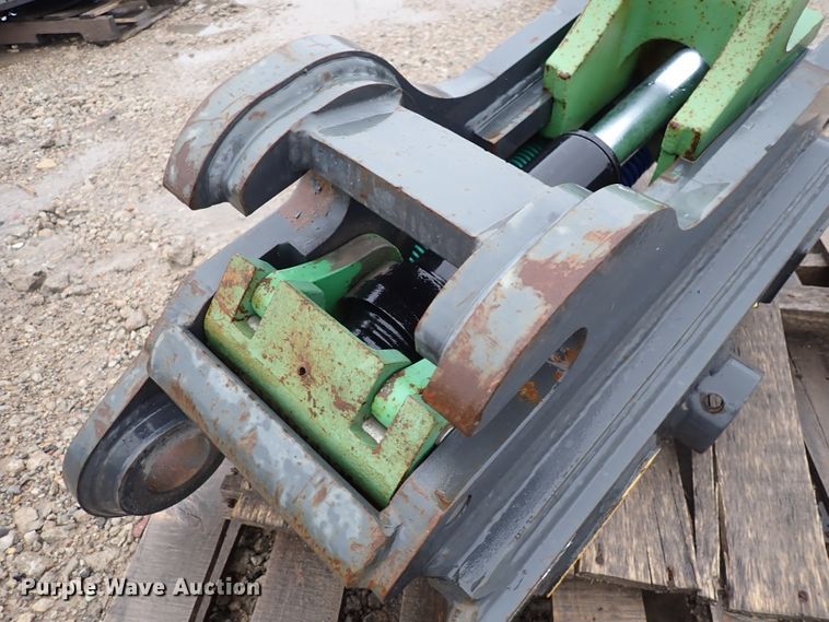 image for item GR9625 Geith QC65H  hydraulic quick coupler