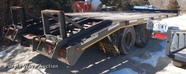 image for item GT9570 2004 Millennium M9D24P equipment trailer