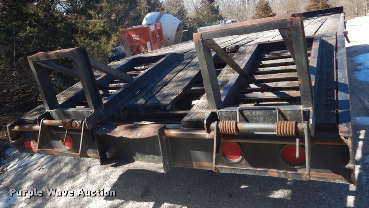 image for item GT9570 2004 Millennium M9D24P equipment trailer