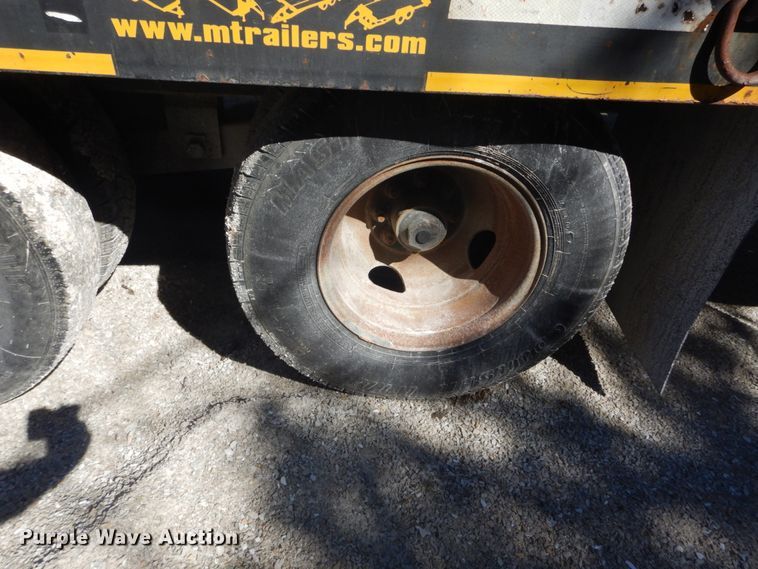 image for item GT9570 2004 Millennium M9D24P equipment trailer