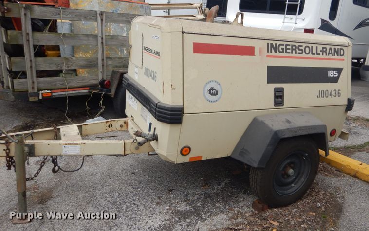 image for item GT9578 2001 Ingersoll Rand Platinum series  air compressor