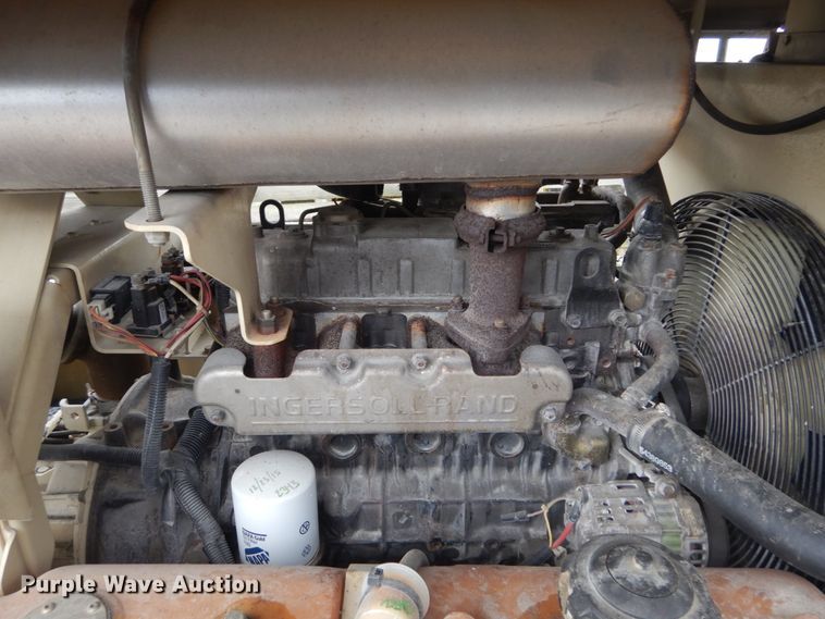 image for item GT9578 2001 Ingersoll Rand Platinum series  air compressor