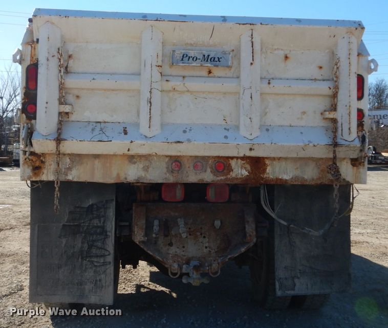 image for item GT9594 2003 Ford F650 Super Duty XL  dump truck