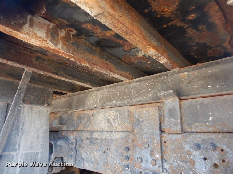 image for item GT9594 2003 Ford F650 Super Duty XL  dump truck