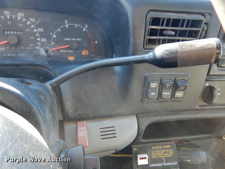 image for item GT9594 2003 Ford F650 Super Duty XL  dump truck