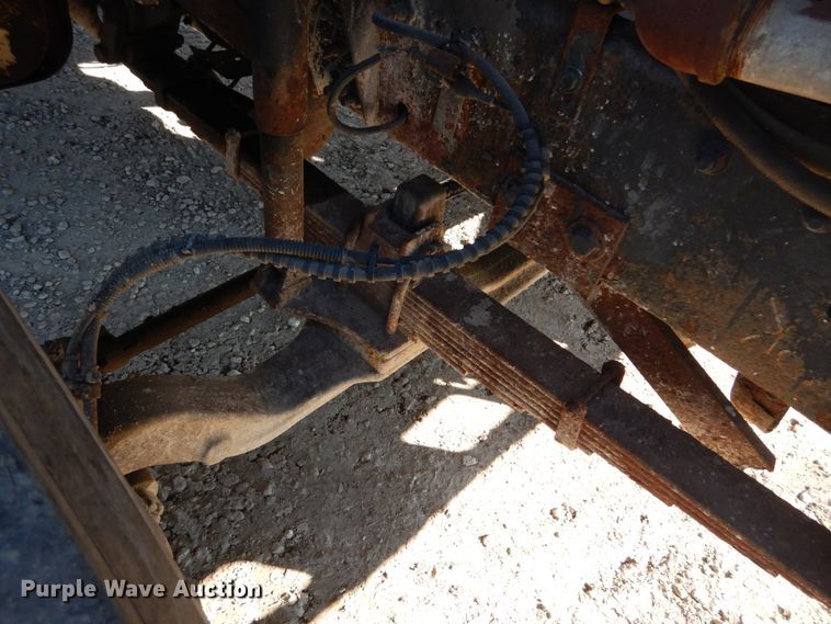 image for item GT9594 2003 Ford F650 Super Duty XL  dump truck