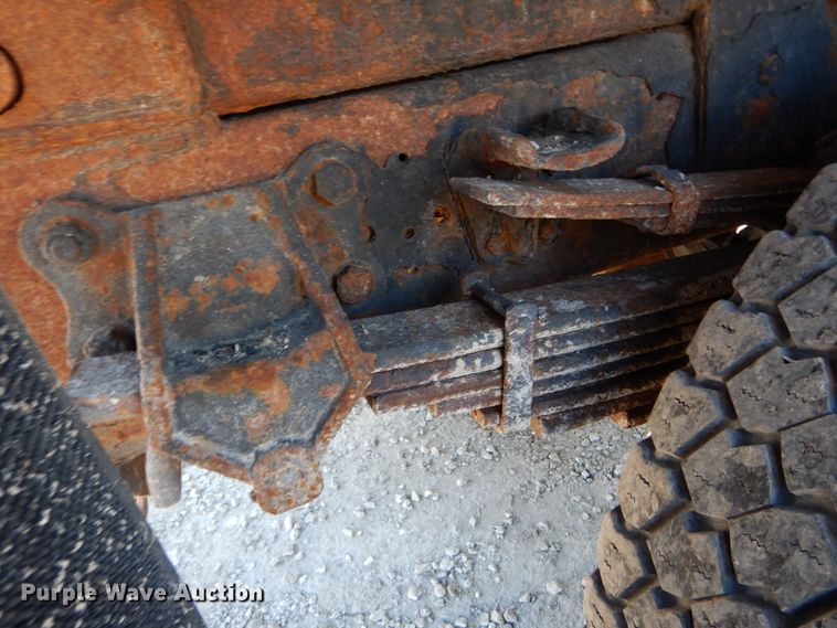 image for item GT9594 2003 Ford F650 Super Duty XL  dump truck