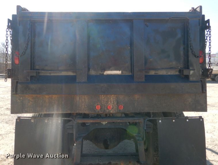 image for item GT9595 1992 International 4900  dump truck