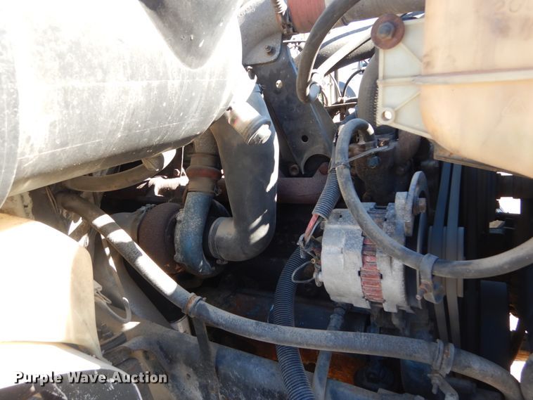 image for item GT9595 1992 International 4900  dump truck