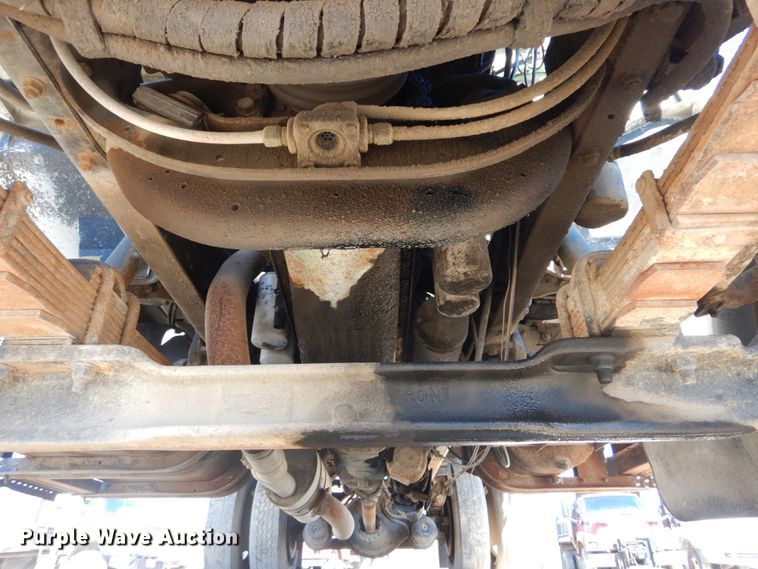 image for item GT9595 1992 International 4900  dump truck