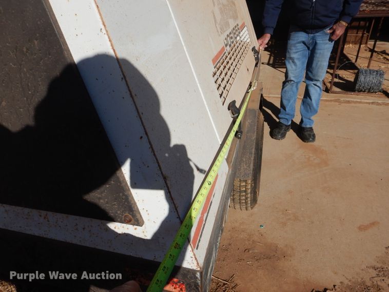 image for item HC9147 1991 Airman PDS185S  air compressor