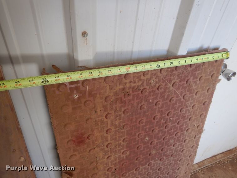 image for item HC9148 Access Tile truncated domes