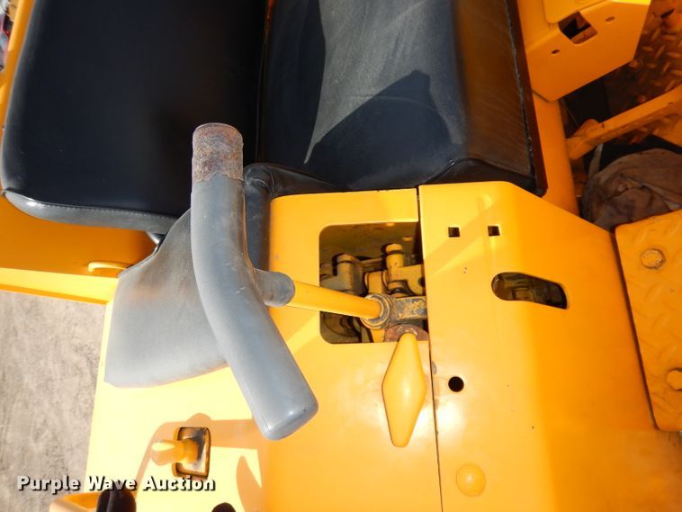 image for item HD9691 John Deere 350CE  dozer