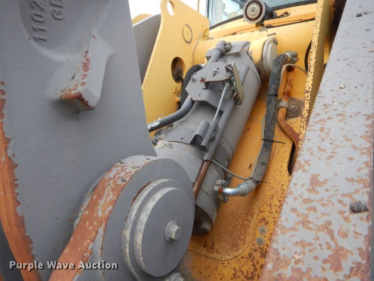 image for item HG9901 1999 Volvo L120C  wheel loader