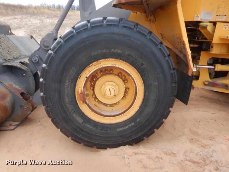 image for item HG9901 1999 Volvo L120C  wheel loader