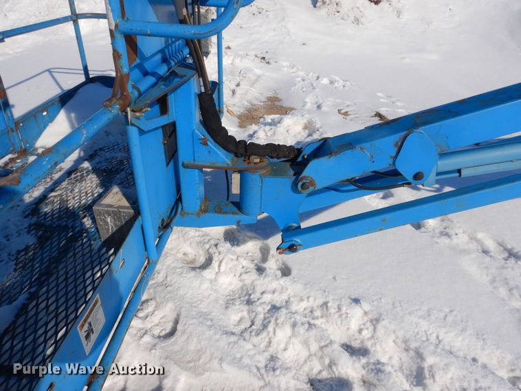 image for item HS9930 2002 Genie S-65  boom lift